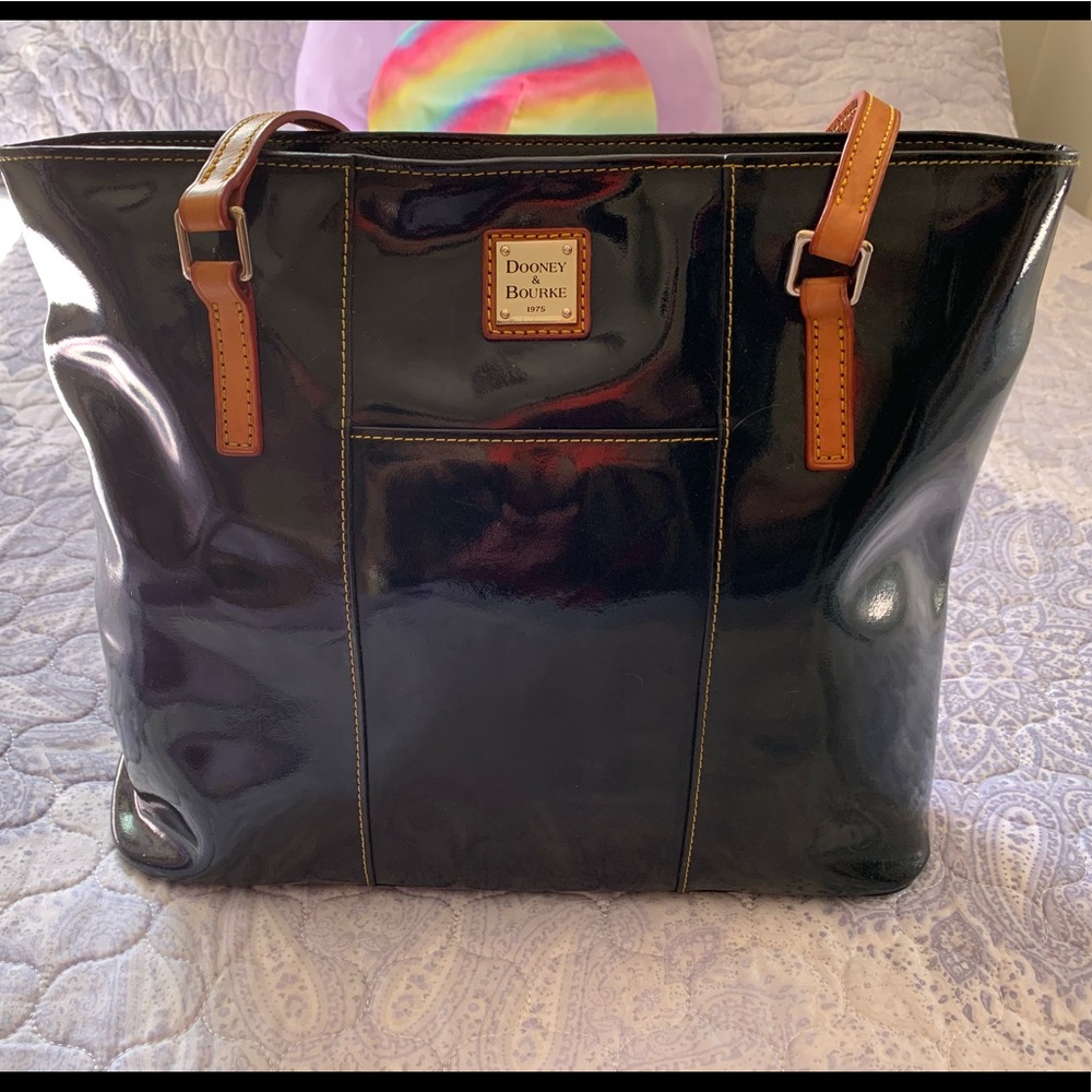 Dooney and Bourke black patent leather tote handbag  Lexington bag